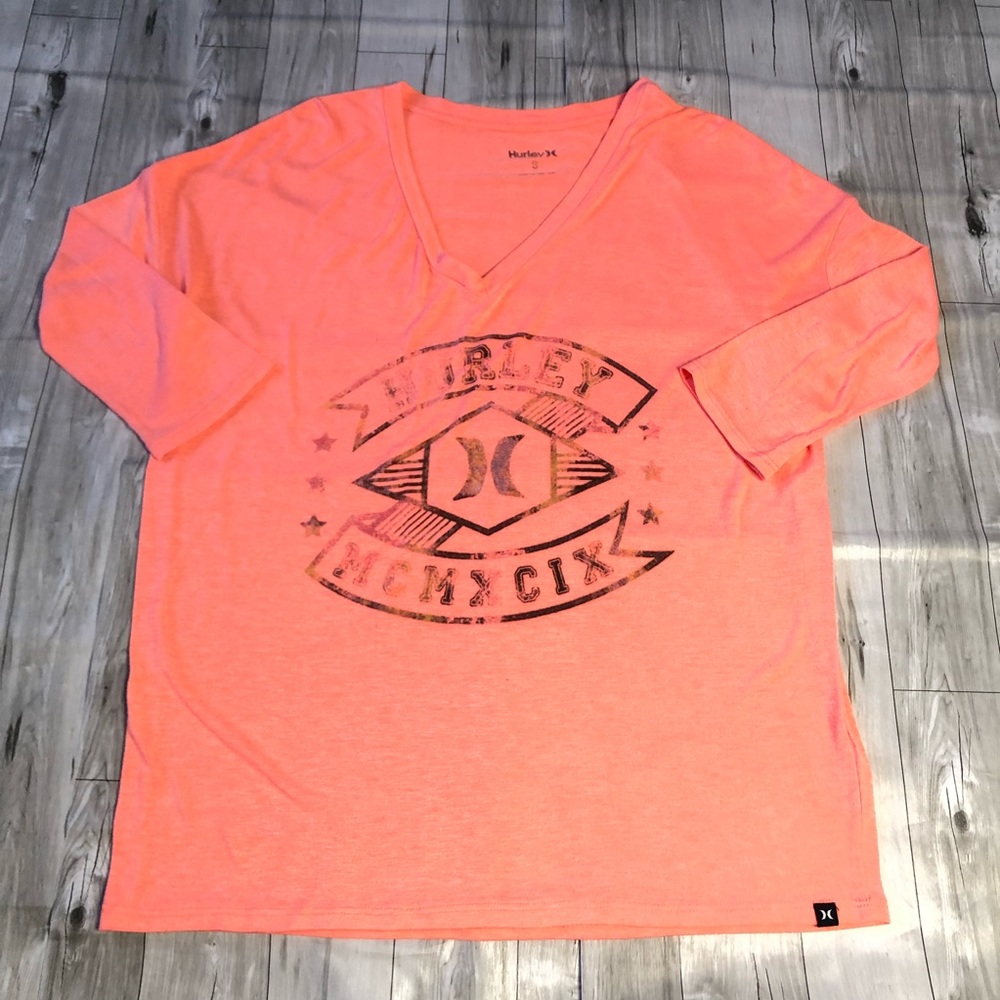 Hurley Shirt Mens Small Vneck 3/4 Sleeve Spellout Logo